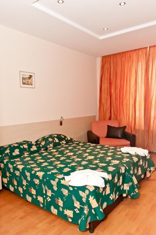 Hotel Astra Sofya Dış mekan fotoğraf