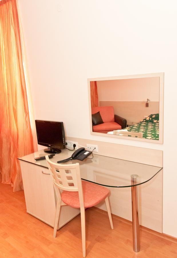 Hotel Astra Sofya Dış mekan fotoğraf